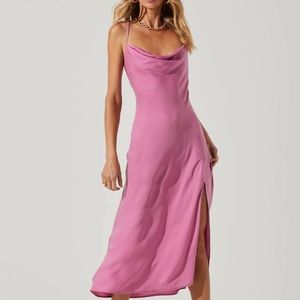ASTR Gaia MIDI Dress